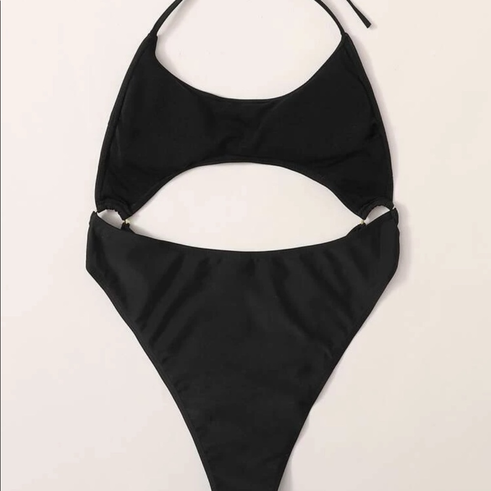 Bathing suit - Picture 3 of 4